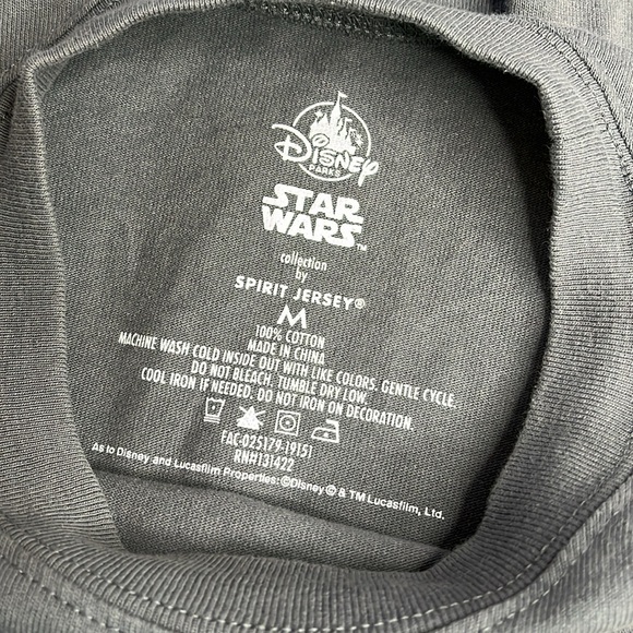 Star Wars Galaxy’s Edge Disneyland Gray Spirit Jersey - Picture 5 of 7
